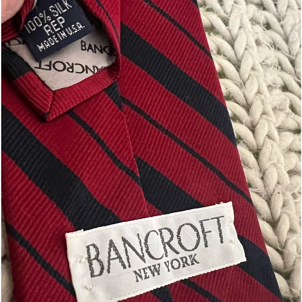 Bancroft NY tie 100% silk - Picture 2 of 3